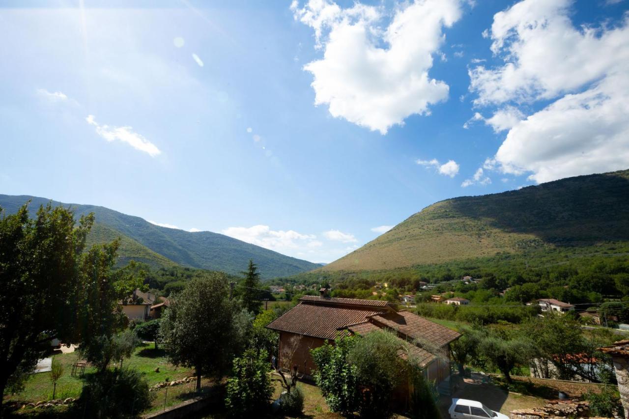Valle Fiorita Castro dei Volsci ภายนอก รูปภาพ